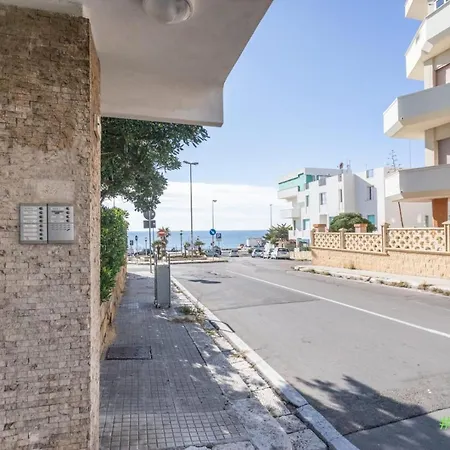 Lungomare Con Vista - Apartment