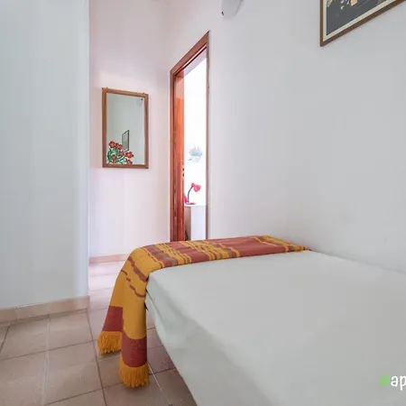 Lungomare Con Vista -