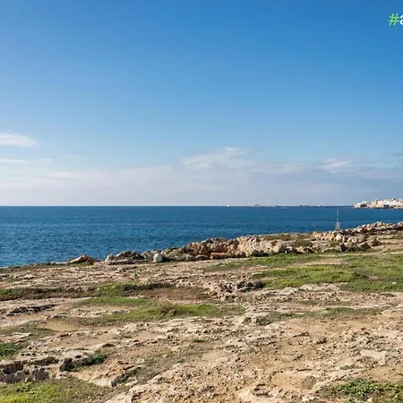 Apartment Lungomare Con Vista - *